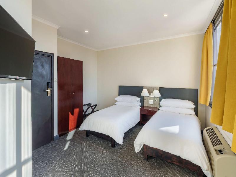 Protea Hotel Lusaka Cairo Road image