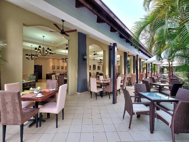 Protea Hotel Livingstone image