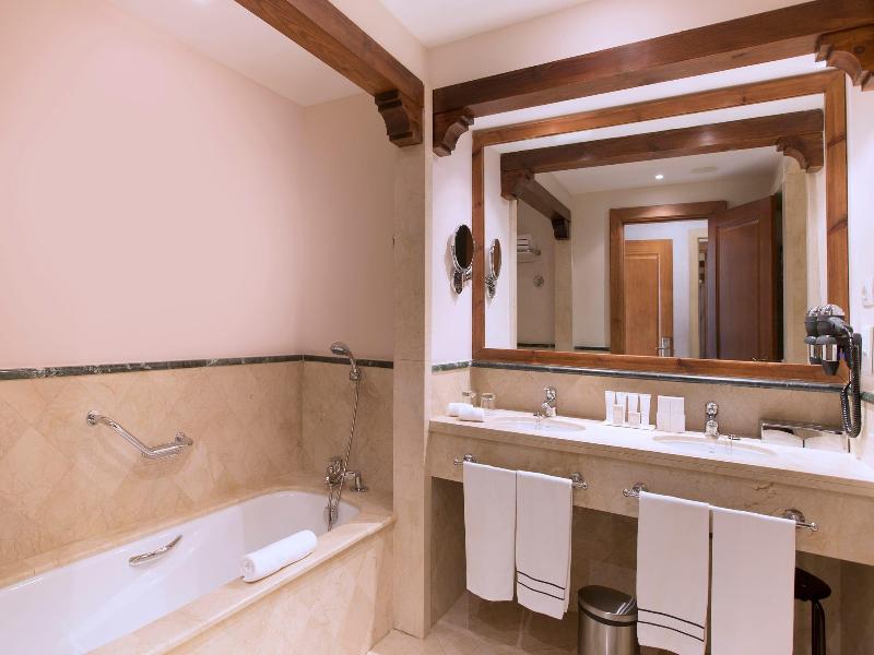 The Level At Melia Villaitana image