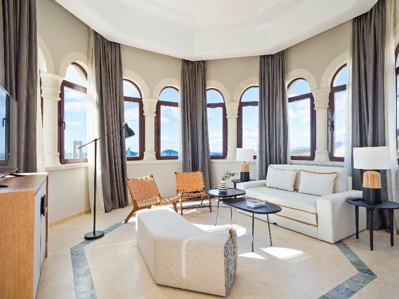 The Level At Melia Villaitana image