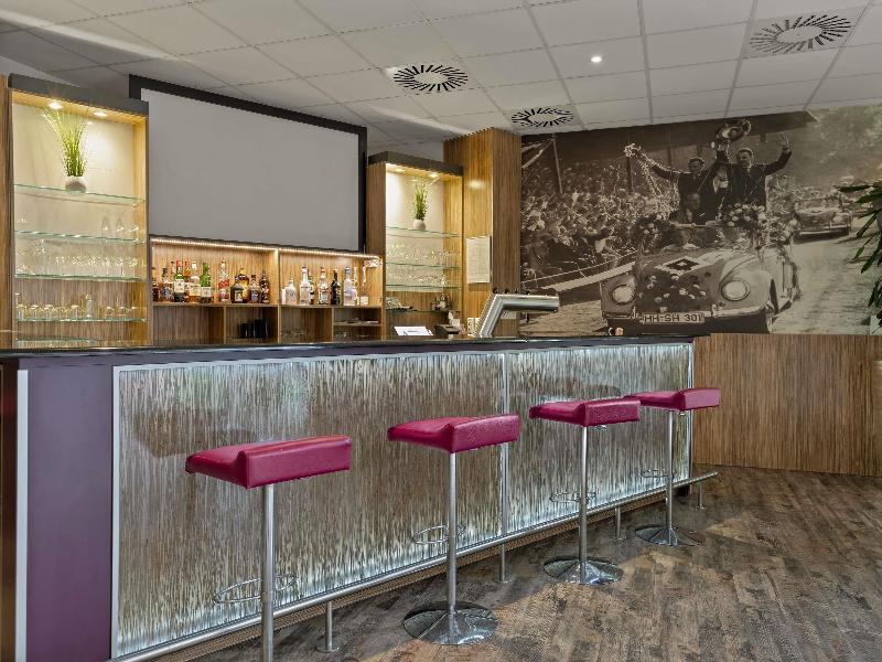 Mercure Hotel Hamburg Am Volkspark image
