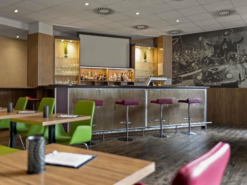 Mercure Hotel Hamburg Am Volkspark image