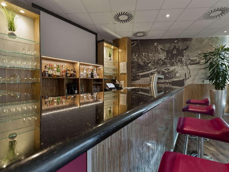Mercure Hotel Hamburg Am Volkspark image