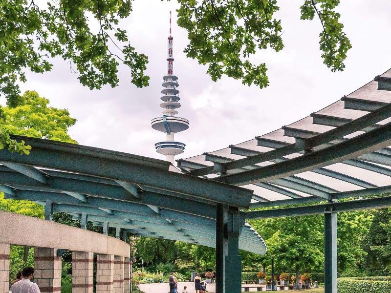 Mercure Hotel Hamburg Am Volkspark image