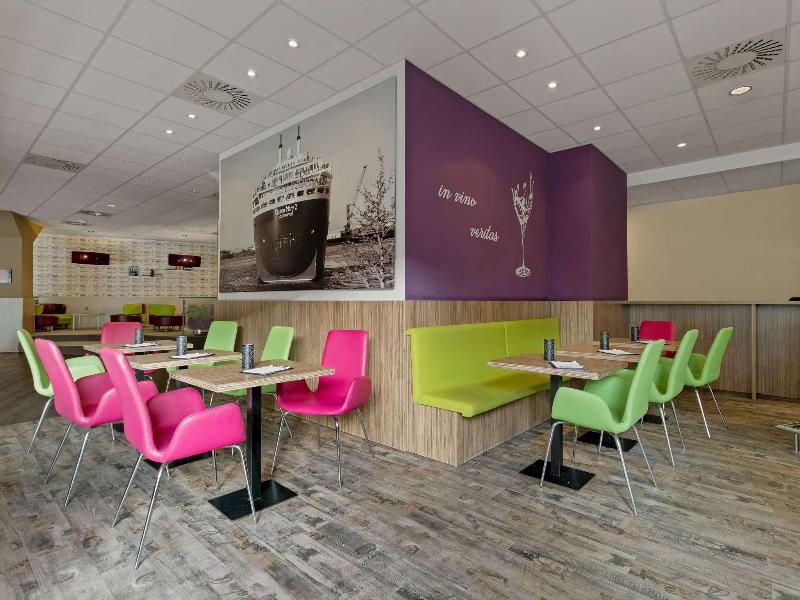 Mercure Hotel Hamburg Am Volkspark image