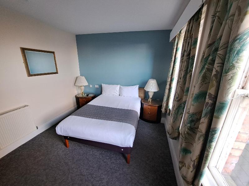 Scarisbrick Hotel image