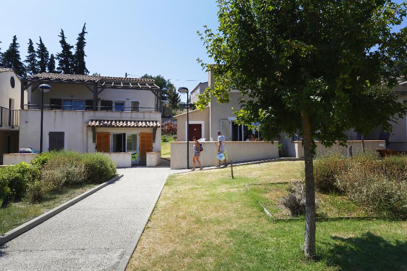 Residence Nemea Les Mazets Du Ventoux image