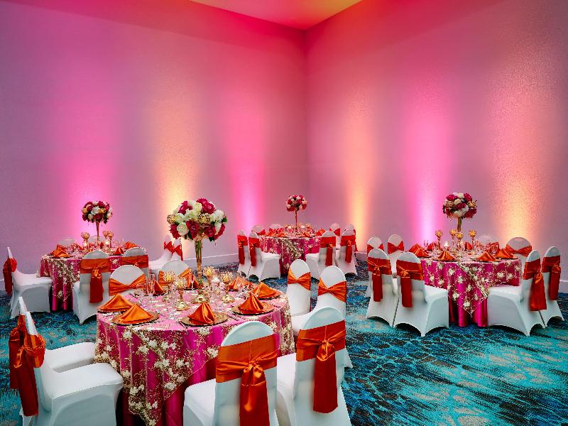 Holiday Inn Resort Kissimmee by the Parks image