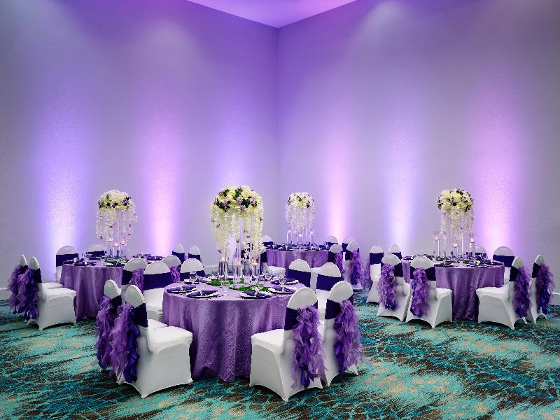 Holiday Inn Resort Kissimmee by the Parks image