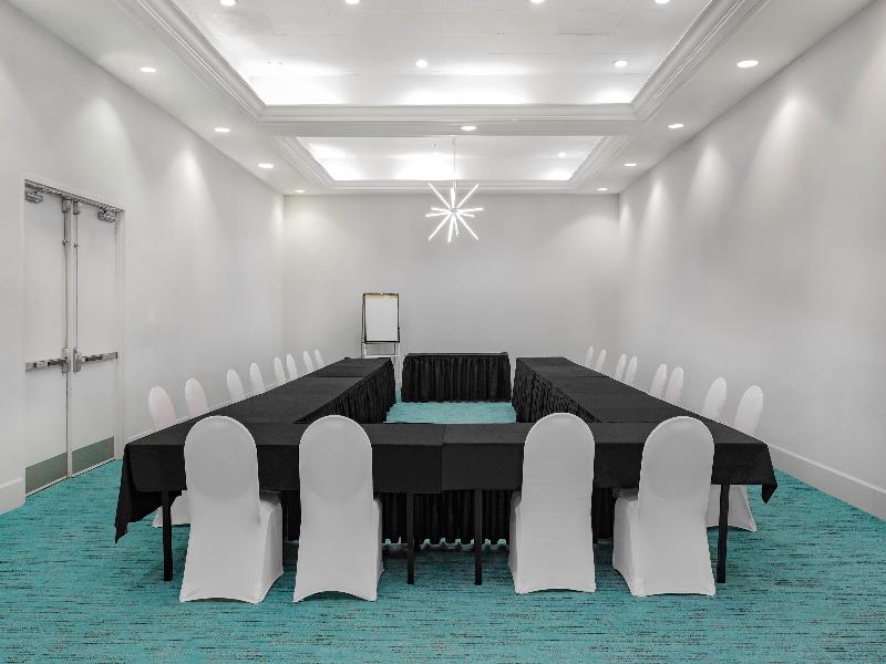 Holiday Inn Resort Kissimmee by the Parks image