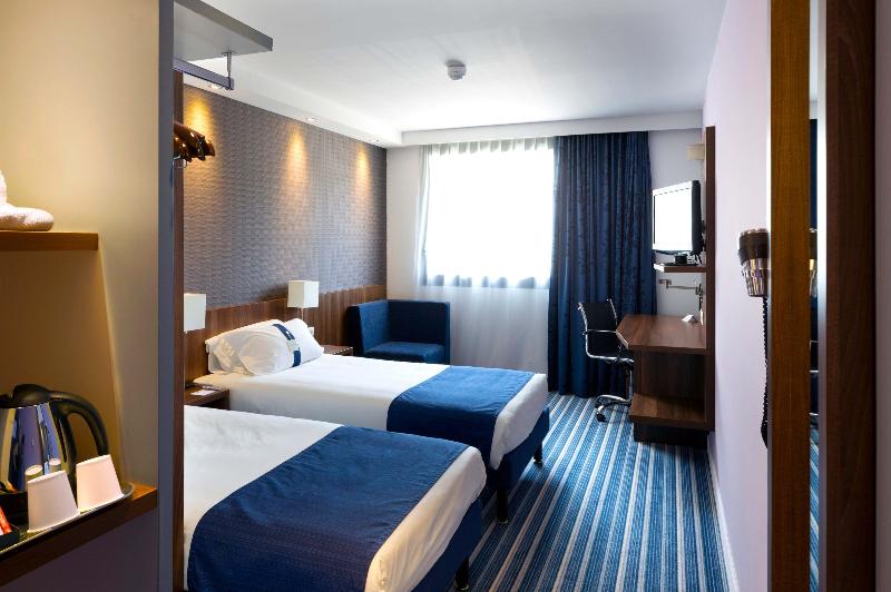 Holiday Inn Express Montpellier Odysseum image
