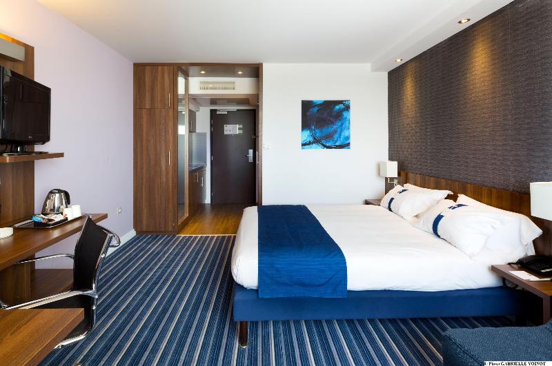 Holiday Inn Express Montpellier Odysseum image