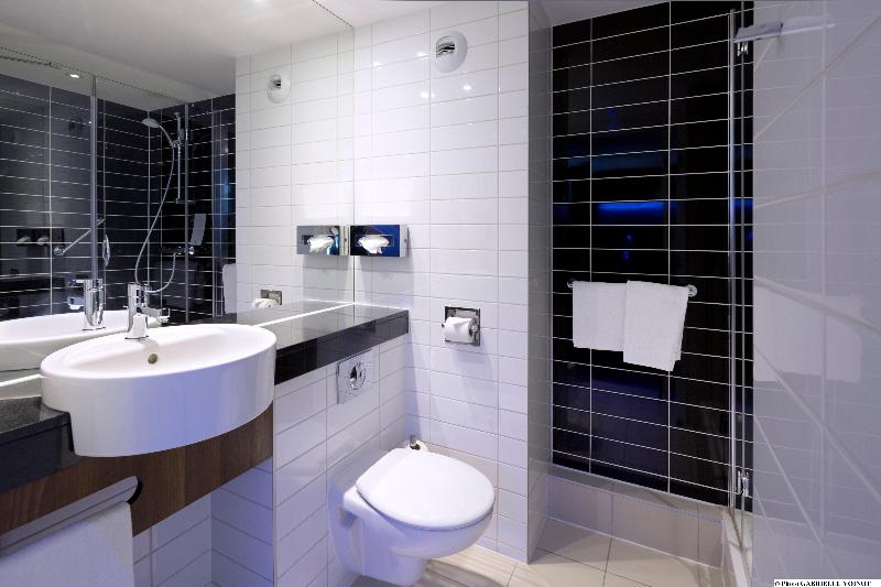 Holiday Inn Express Montpellier Odysseum image