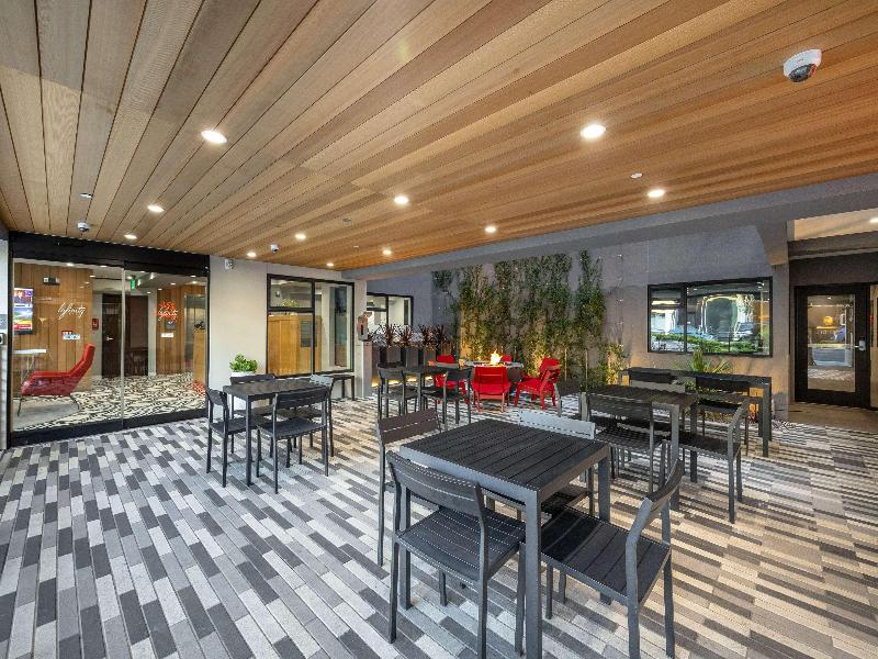 Americas Best value Inn Golden Gate image