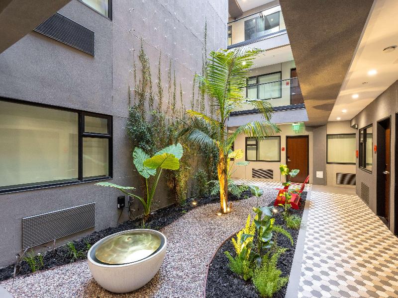Americas Best value Inn Golden Gate image