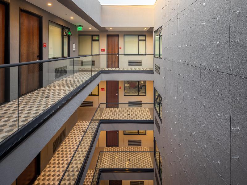 Americas Best value Inn Golden Gate image