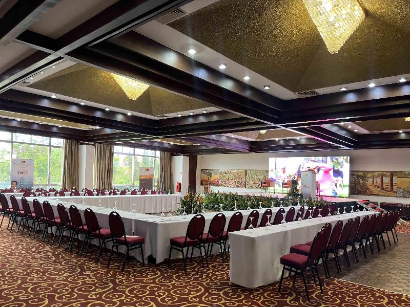 Carlton Hotel image