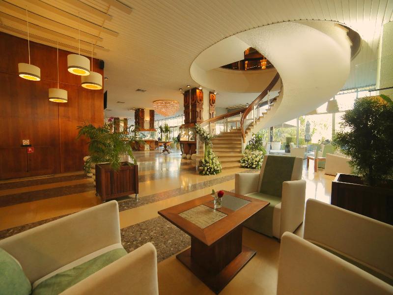 Carlton Hotel image