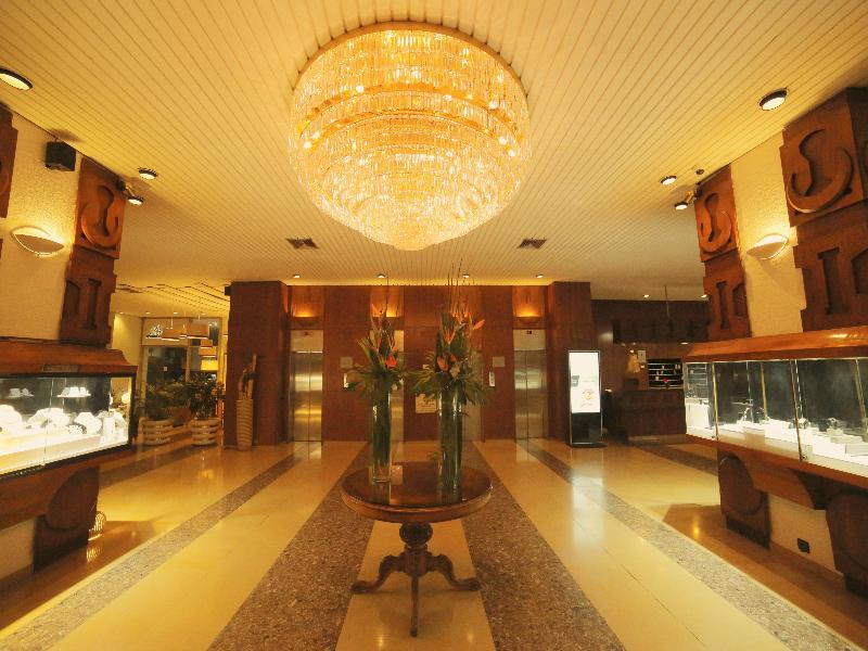 Carlton Hotel image