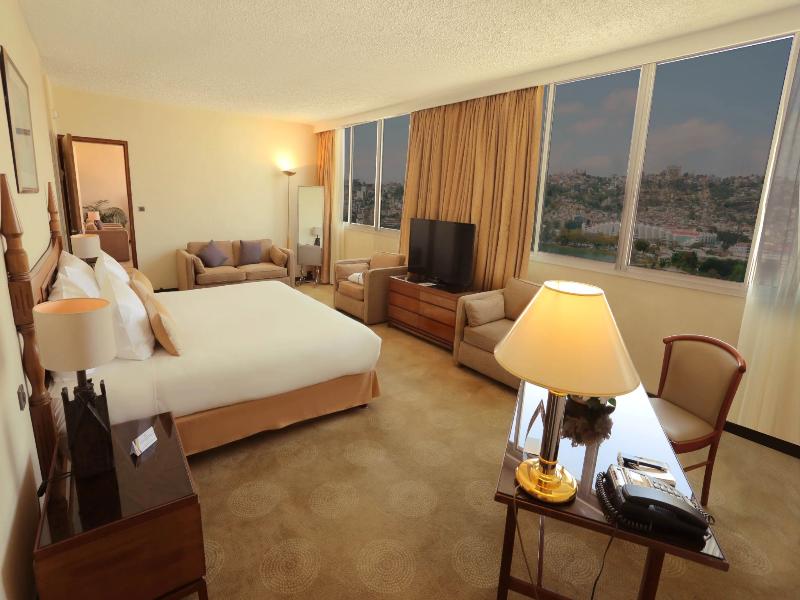 Carlton Hotel image