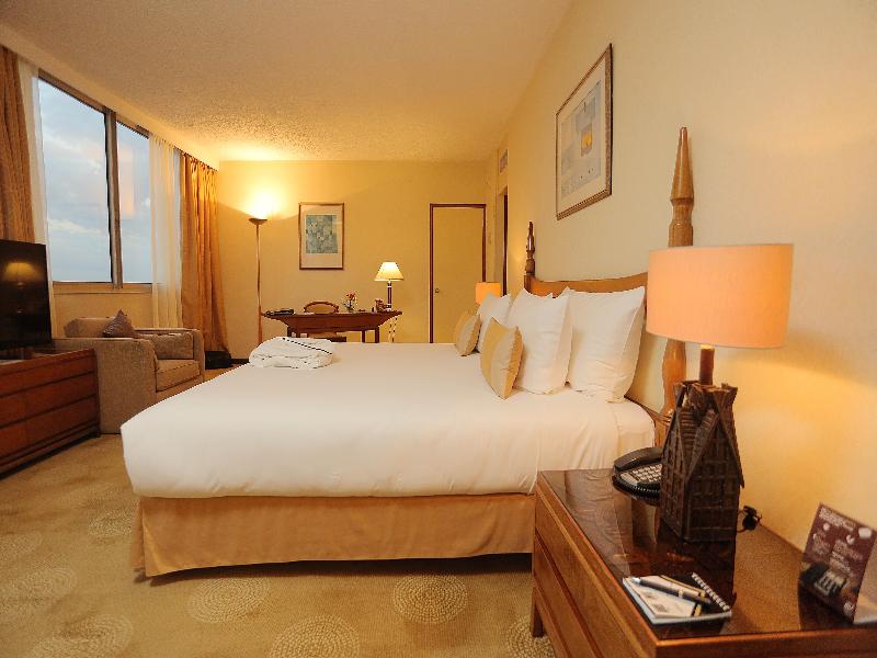 Carlton Hotel image