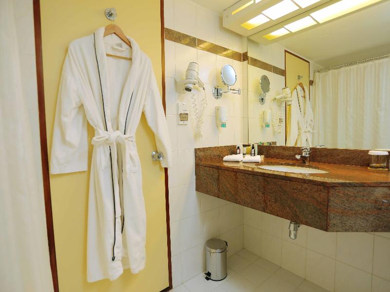 Carlton Hotel image