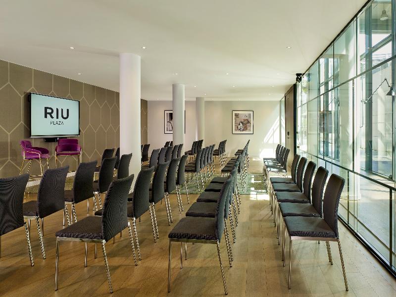Riu Plaza London The Westminster image