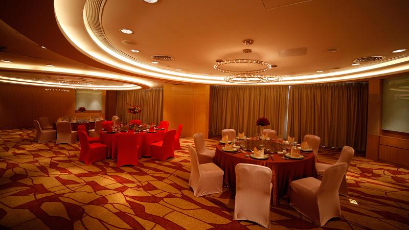 Crowne Plaza Wing On City Zhongshan image