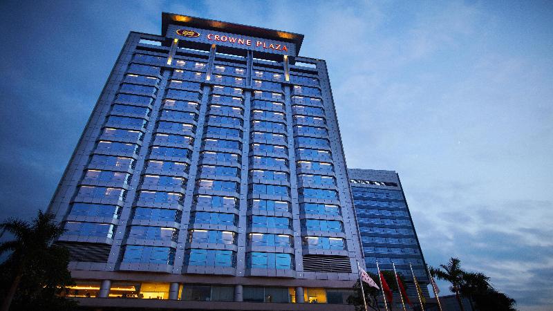 Crowne Plaza Wing On City Zhongshan image