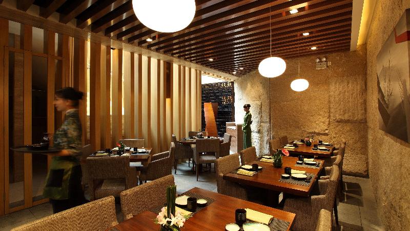 Crowne Plaza Wing On City Zhongshan image