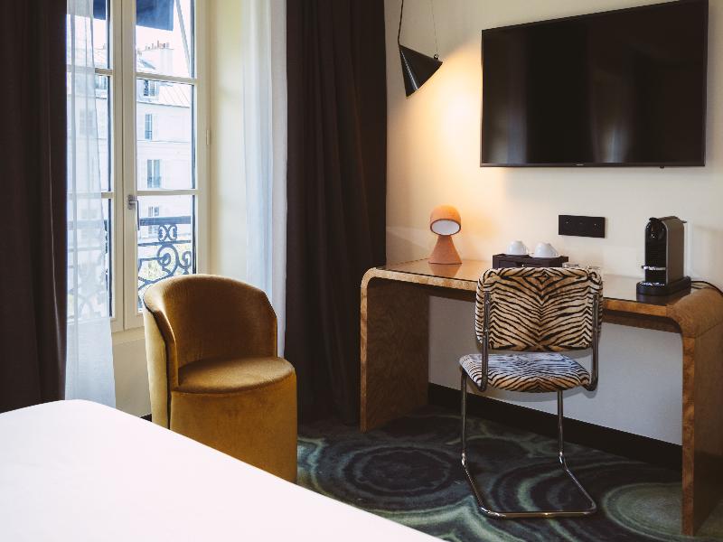 1K Hotel image