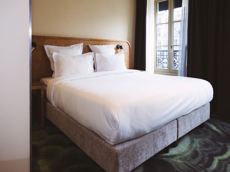 1K Hotel image