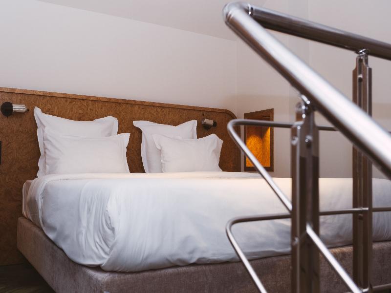 1K Hotel image