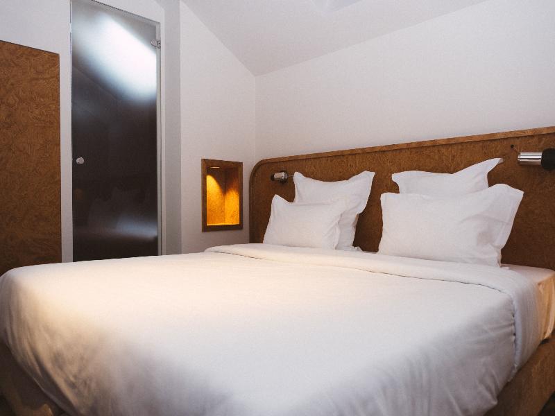 1K Hotel image