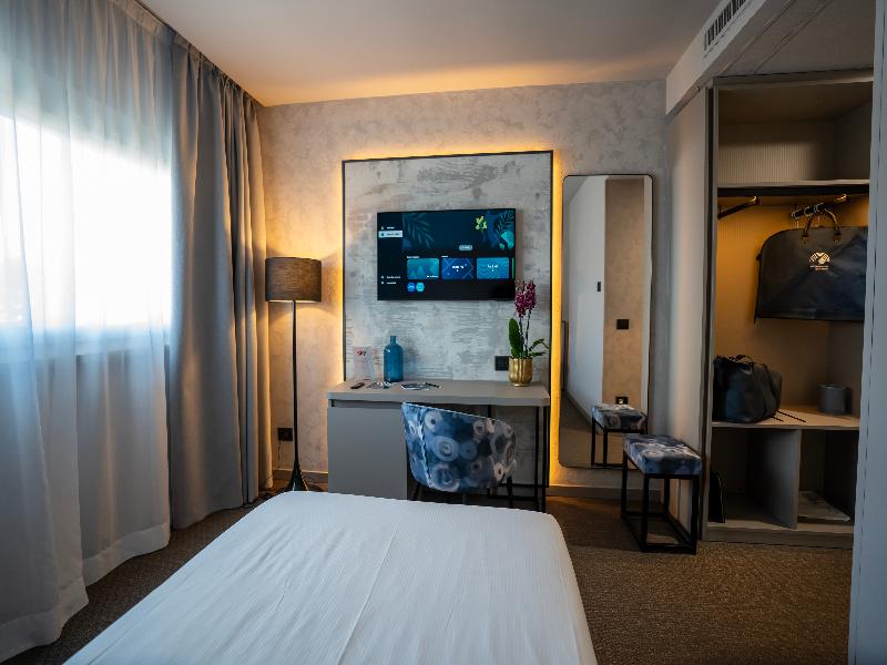 BV Oly Hotel image