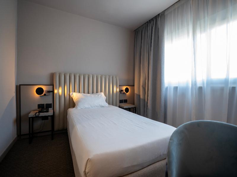 BV Oly Hotel image