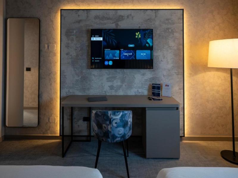 BV Oly Hotel image