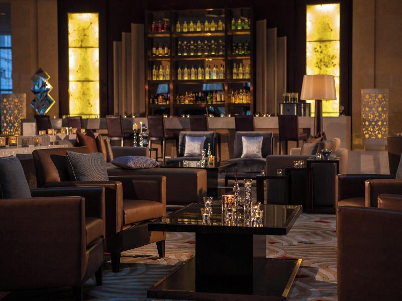 Renaissance Tianjin Lakeview Hotel image