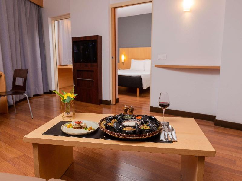 ibis Antananarivo Ankorondrano image