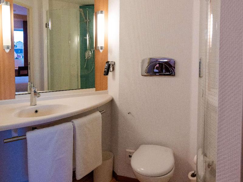 ibis Antananarivo Ankorondrano image