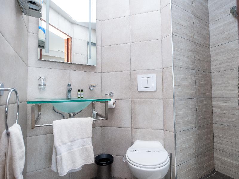 Le Louvre Hotel & Spa image