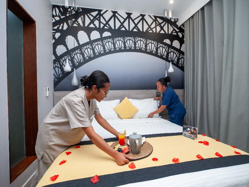 Le Louvre Hotel & Spa image