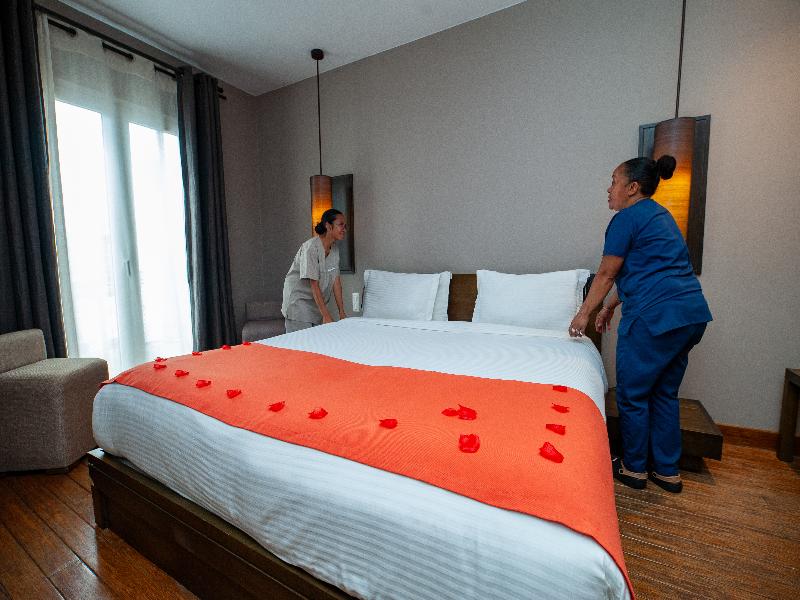 Le Louvre Hotel & Spa image