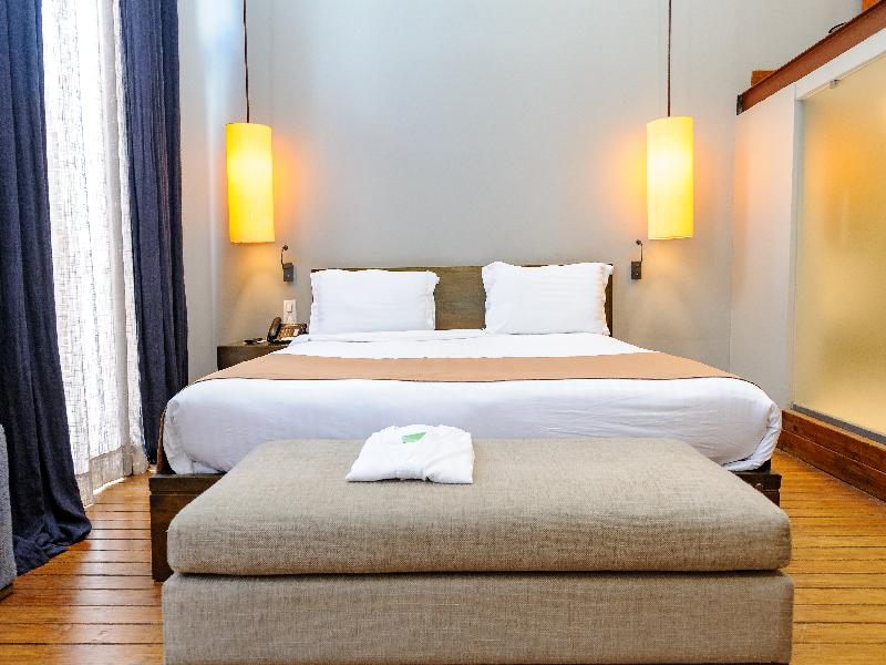 Le Louvre Hotel & Spa image