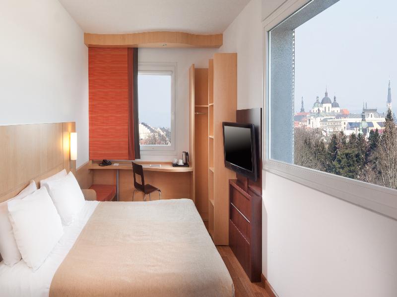 Comfort Hotel Olomouc Centre image