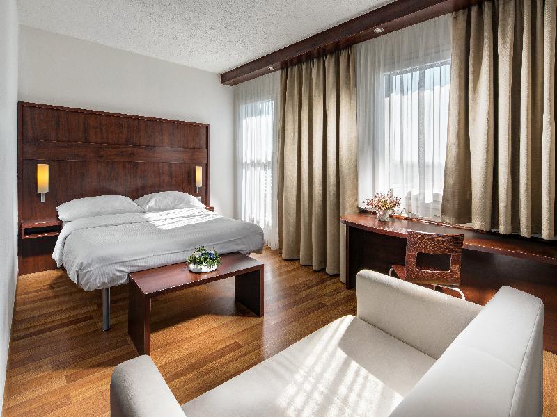 Comfort Hotel Olomouc Centre image