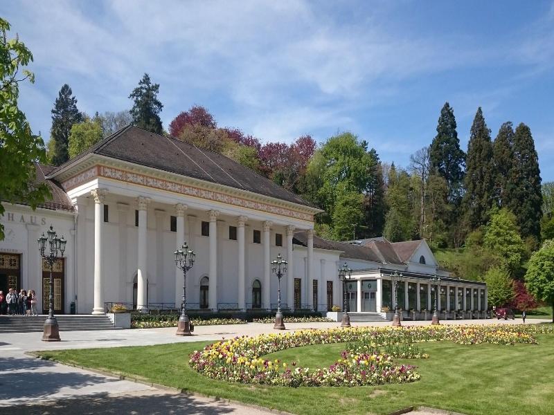 Parkhotel Luise image
