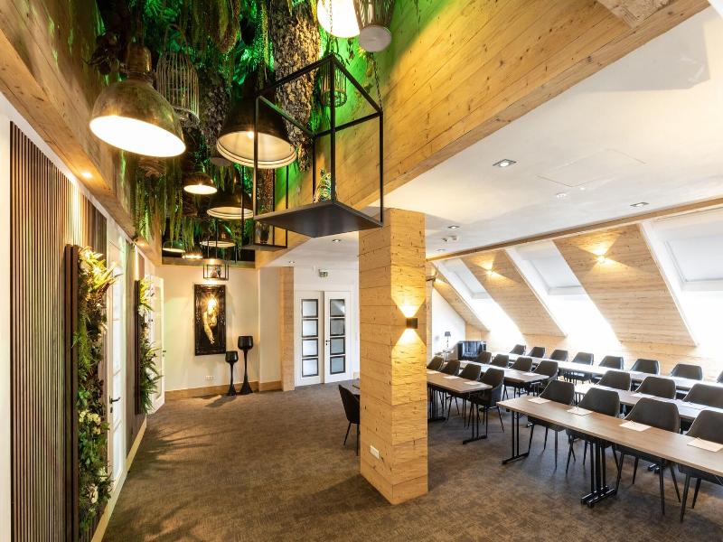 Parkhotel Luise image