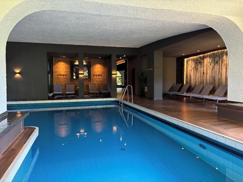 Parkhotel Luise image
