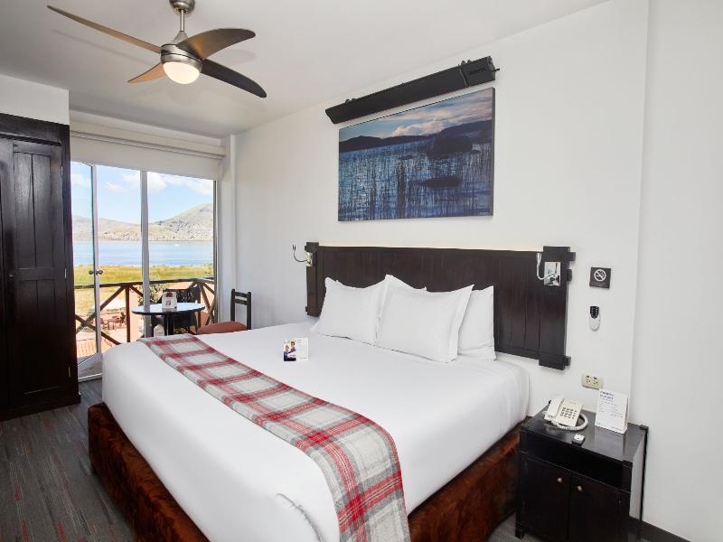 Casa Andina Premium Puno image